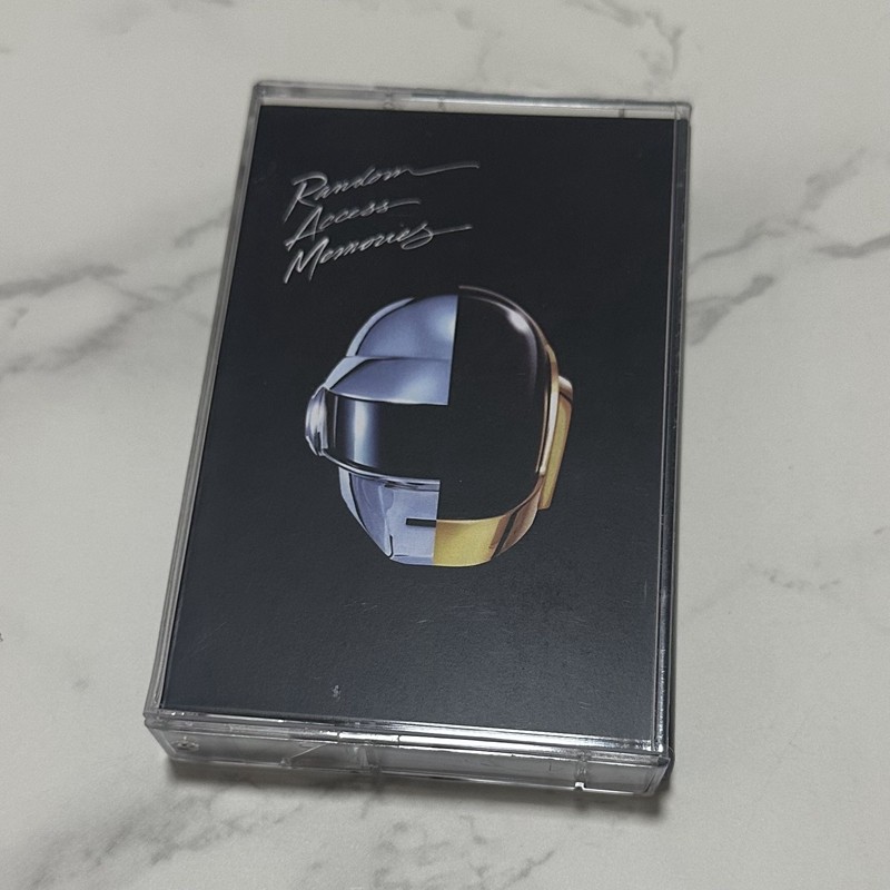 Retro Audio Cassette Tape Bran - đánh giá và giá Audio Music Lyrics